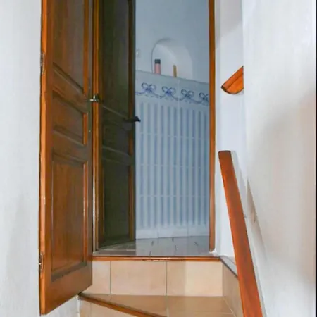 2 Bedroom Gorgeous In La Malène